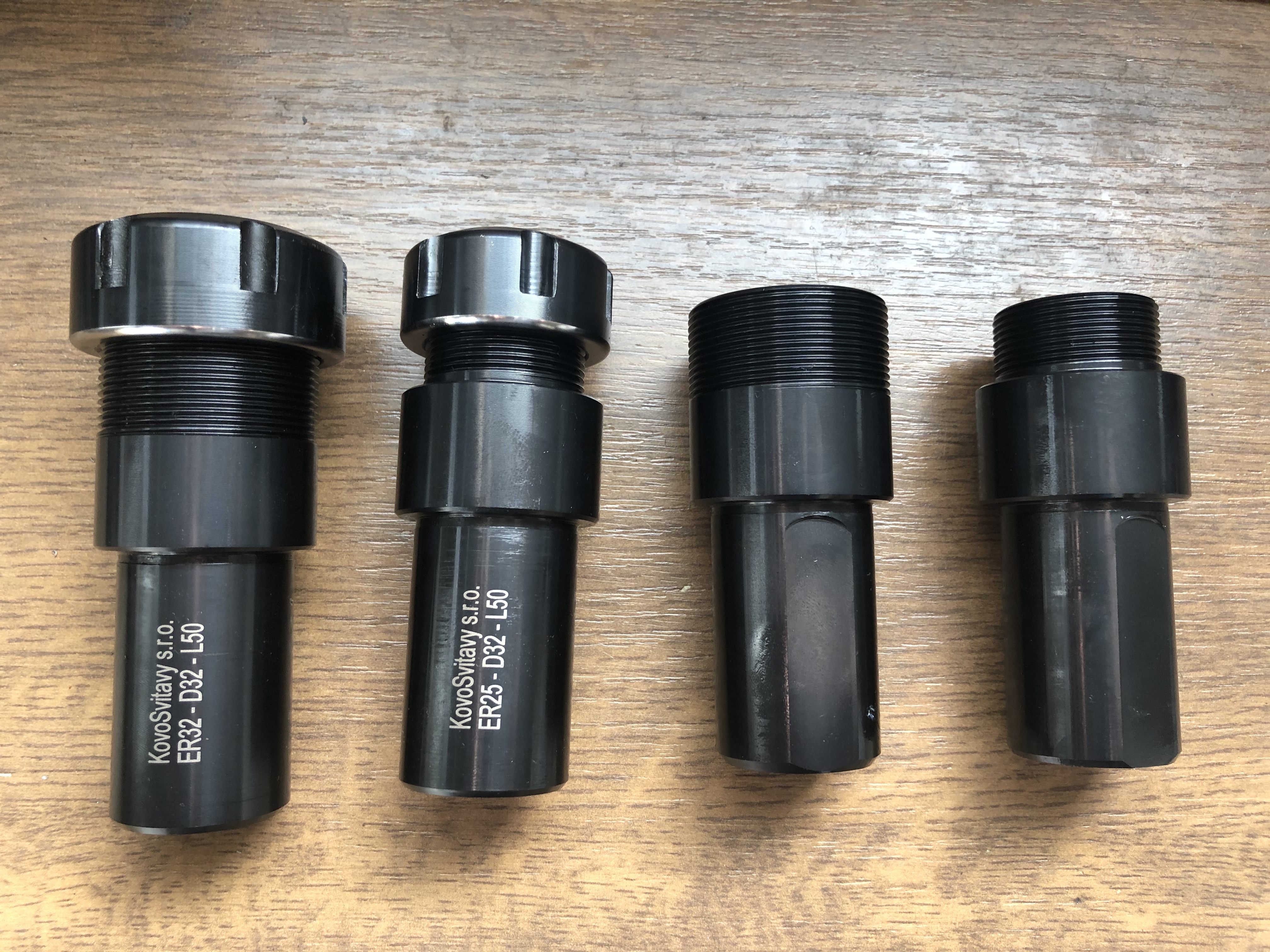 Kleštinový upínač ER25